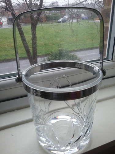 Vintage heavy cut glass ice - heavy,