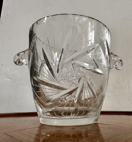 Vintage wine champagne ice - wine,